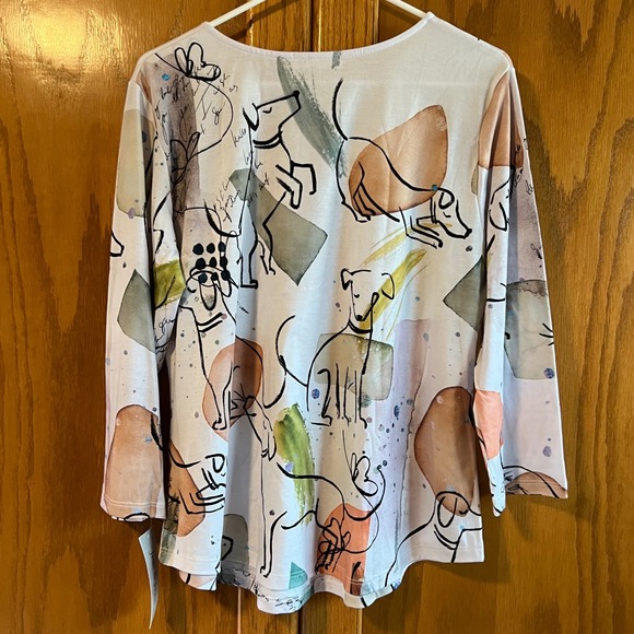 Women's Jess & Jane L 3/4 Sleeve Graphic Top - Picture 6 of 7